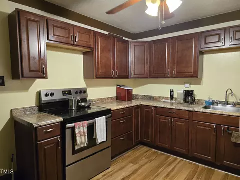 815 Ridgeway Ave, Durham, NC 27701 photo 19