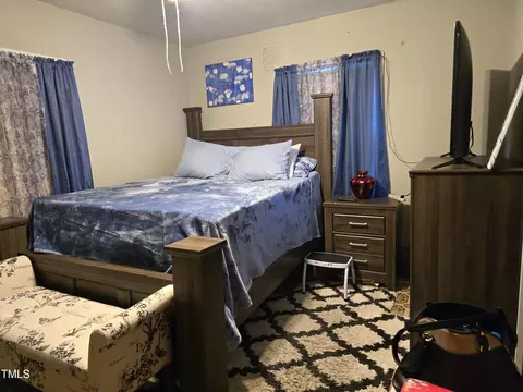815 Ridgeway Ave, Durham, NC 27701 photo 9
