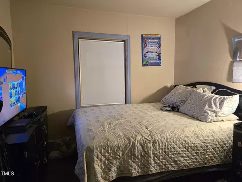 815 Ridgeway Ave, Durham, NC 27701 photo 15