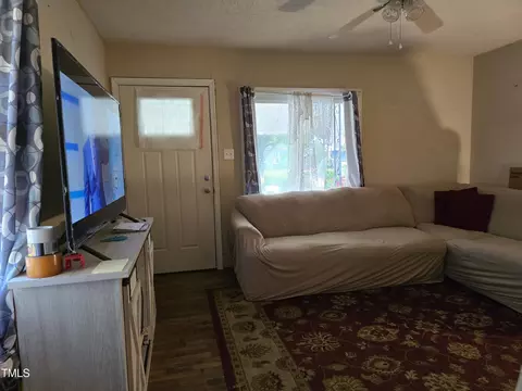 815 Ridgeway Ave, Durham, NC 27701 photo 5