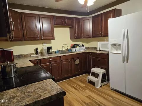 815 Ridgeway Ave, Durham, NC 27701 photo 18