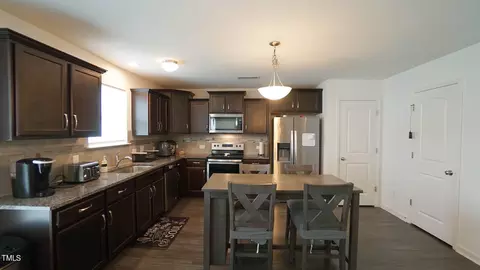 517 Hidden Den Path, Wendell, NC 27591 photo 11