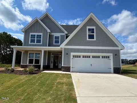 70 Merrifield Ln, Garner, NC 27529
