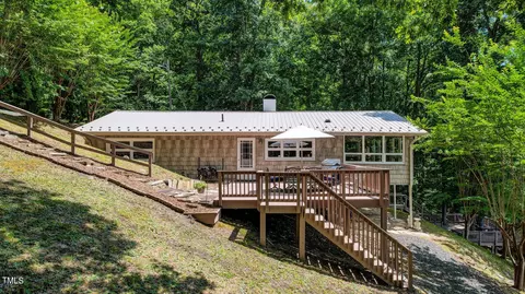992 Butter Rd, Reidsville, NC 27320