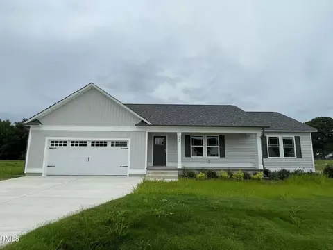 240 Lotus Ave, Smithfield, NC 27577