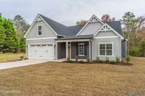 283 Grady Rd, Cameron, NC 28326