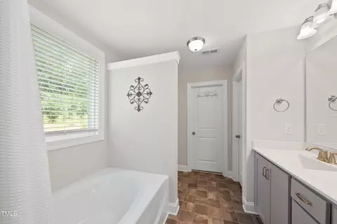 23 Ravencliff Rdg, Garner, NC 27529 photo 13