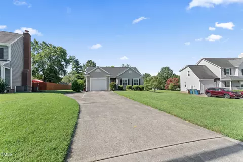 5804 Stardust Ct, Durham, NC 27712 photo 4