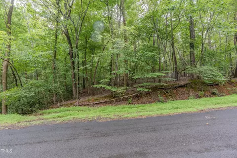 7001 Windover Dr, Durham, NC 27712 photo 3
