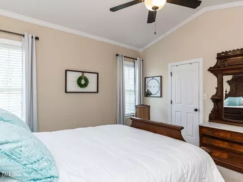 104 Willmont Ct, Benson, NC 27504 photo 14