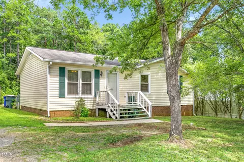 839 Smith St, Gibsonville, NC 27249