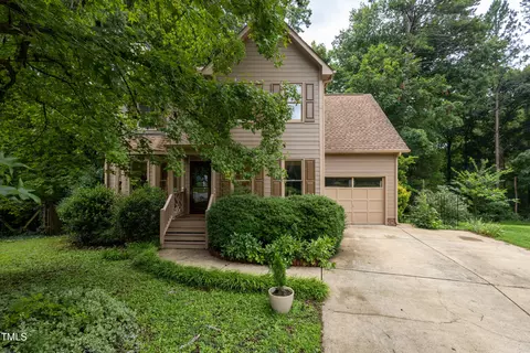 6 Osage Pl, Durham, NC 27712