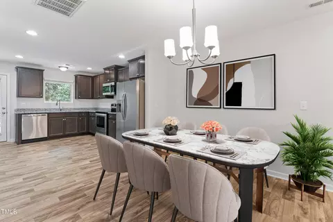 205 Socket St, Raleigh, NC 27606 photo 4