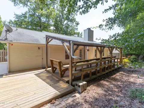 Exterior - 1412 Brompton Ln, Garner, NC 27529 photo 4 of 6