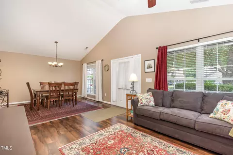 4402 Nightfall Ct, Durham, NC 27713 photo 2
