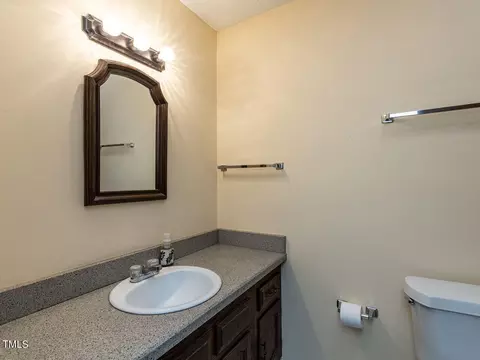 204 Bainbridge Cir, Garner, NC 27529 photo 21