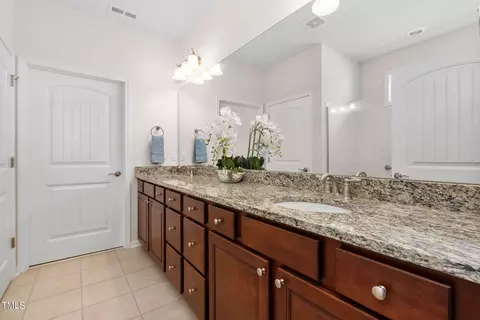 Bath - 509 Tuttle Rd, Durham, NC 27703 photo 1 of 3
