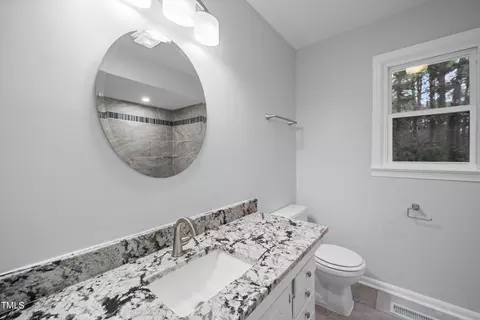104 Hadley Ln, Durham, NC 27713 photo 24