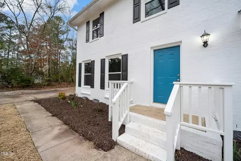 104 Hadley Ln, Durham, NC 27713 photo 2