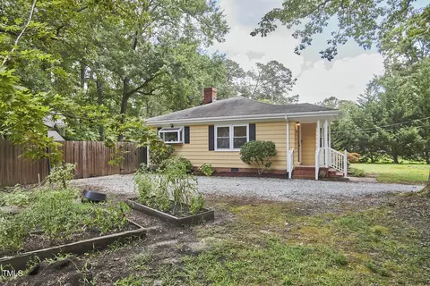418 W Maynard Ave, Durham, NC 27704 photo 9