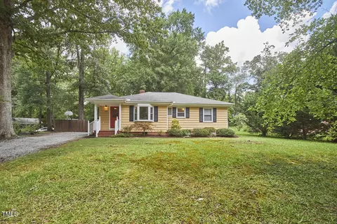418 W Maynard Ave, Durham, NC 27704 photo 3