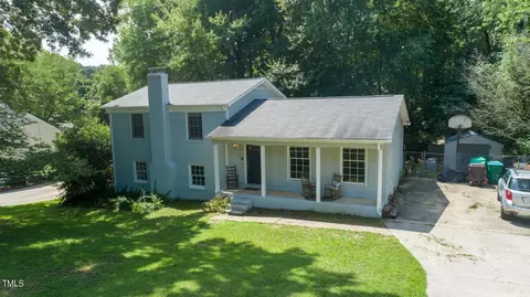 806 Chatfield Dr, Jamestown, NC 27282