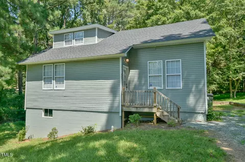 946 Hillsboro, Pittsboro, NC 27312