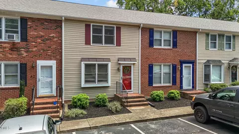 2202 Huntington Rd #A3, Burlington, NC 27215