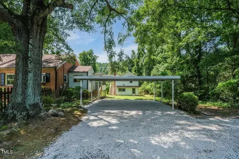 Exterior - 4425 Ryan St, Durham, NC 27704 photo 9 of 17