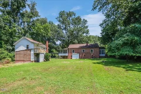 Exterior - 4425 Ryan St, Durham, NC 27704 photo 16 of 17