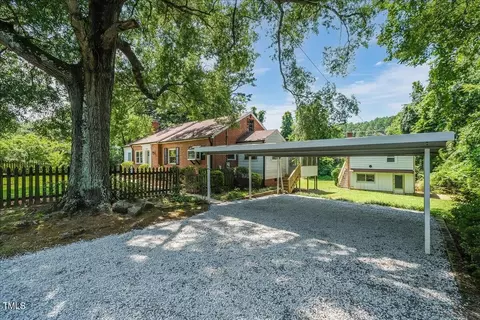 Exterior - 4425 Ryan St, Durham, NC 27704 photo 10 of 17