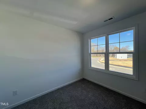 Bedroom - 175 W Saltgrass Ln, Smithfield, NC 27577 photo 2 of 3