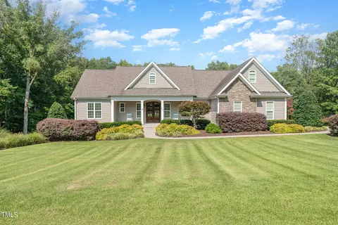 229 Robbins Rd, Durham, NC 27703 photo 1