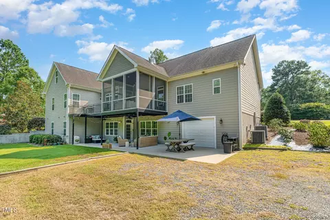 229 Robbins Rd, Durham, NC 27703 photo 16