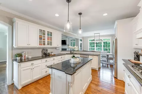 229 Robbins Rd, Durham, NC 27703 photo 9