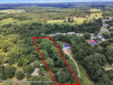 568 N Orange St, Coats, NC 27521