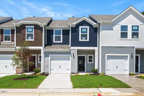 814 Rolling Flds Dr, Graham, NC 27253 photo 1