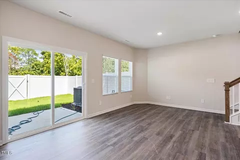 814 Rolling Flds Dr, Graham, NC 27253 photo 11