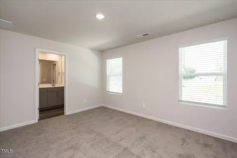 814 Rolling Flds Dr, Graham, NC 27253 photo 15