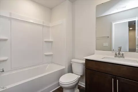 880 Rolling Flds Dr, Graham, NC 27253 photo 17