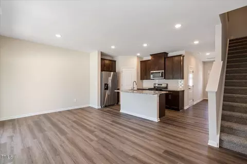 880 Rolling Flds Dr, Graham, NC 27253 photo 13