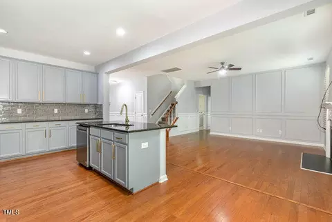 413 Glenview Ln, Durham, NC 27703 photo 12