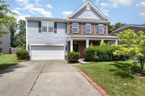 413 Glenview Ln, Durham, NC 27703 photo 2