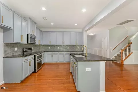 413 Glenview Ln, Durham, NC 27703 photo 14