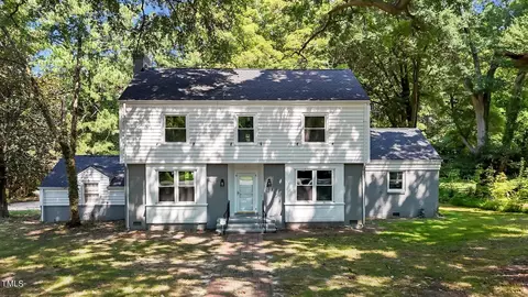 920 Hargrove St, Henderson, NC 27536