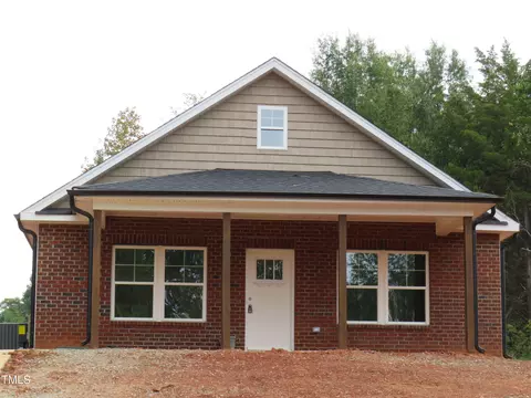 110 Emlee St, Lexington, NC 27295