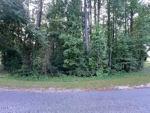 150 Creek Dr, Louisburg, NC 27549