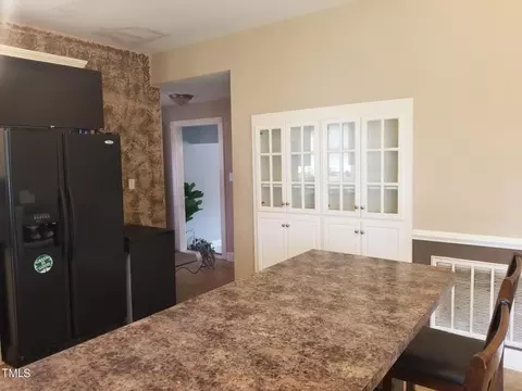 Dining - 1805 Lipscomb Rd E, Wilson, NC 27893 photo 4 of 4