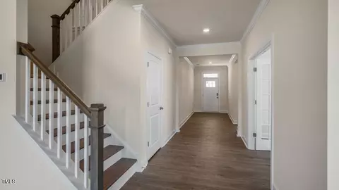 248 Umstead St, Sanford, NC 27330 photo 2