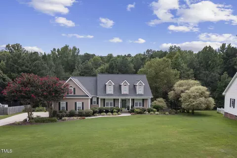125 Claire Dr, Clayton, NC 27520